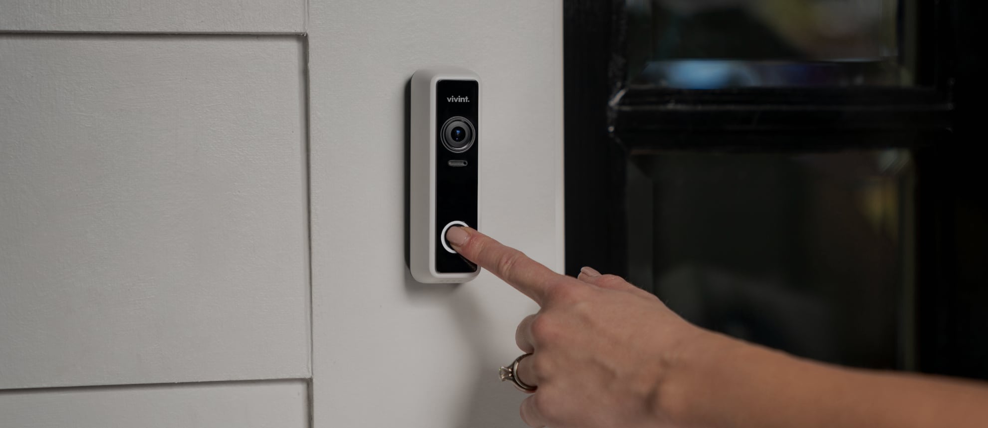 Vivint St. Louis Doorbell Camera